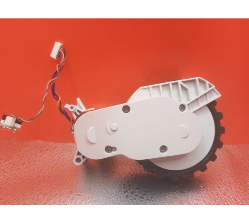 Колесо с редуктором левое L для робот пылесоса Dreame Robot Vacuum and Mop Bot D10S RLS3L оригинал с разбора