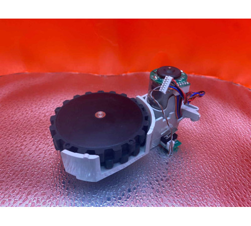 Колесо с редуктором правое R для робот пылесоса Dreame Robot Vacuum and Mop D10 Plus RLS3D оригинал с разбора
