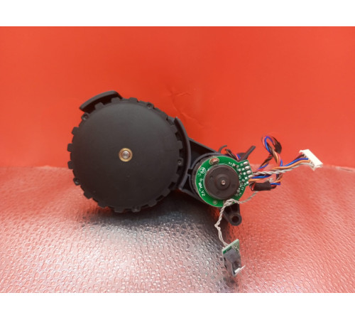 Колесо с редуктором левое L для робот пылесоса Xiaomi Mi Roborock S5 Max оригинал с разбора