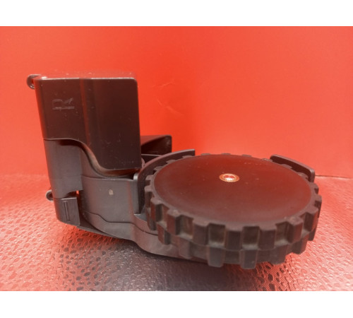 Колесо с редуктором правое R для робот пылесоса Xiaomi Mi Roborock Sweep One S5 / S50 – S55 оригинал с разбора
