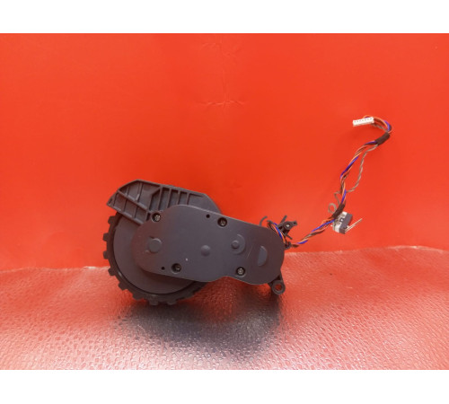 Колесо с редуктором правое R для робот пылесоса Xiaomi Mi Roborock S6 MaxV S6V52-02 оригинал с разбора