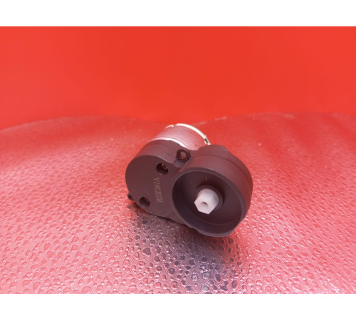 Мотор боковой щетки для робот пылесоса Xiaomi Roborock S6 Pure S6P02-02 оригинал с разбора
