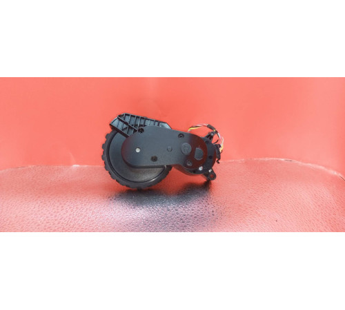 Колесо с редуктором правое R (черный) для робот пылесоса Xiaomi Mi Robot Vacuum Mop 2 Pro / MJST1SHW оригинал с разбора