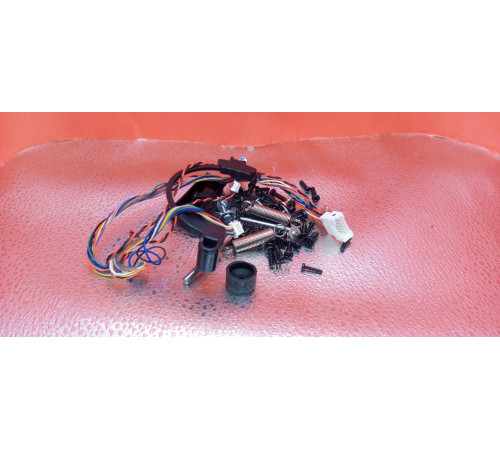 Комплект болтов (черный) для робот пылесоса Xiaomi Mi Robot Vacuum Mop 2 Pro / MJST1SHW оригинал с разбора