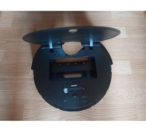 Корпус верхний (черный) для робот пылесоса Xiaomi Mi Robot Vacuum Mop P (Mijia LDS SKV4109GL / STYTJ02YM) оригинал с разбора
